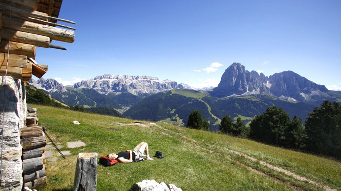Living the Dolomites "Active"